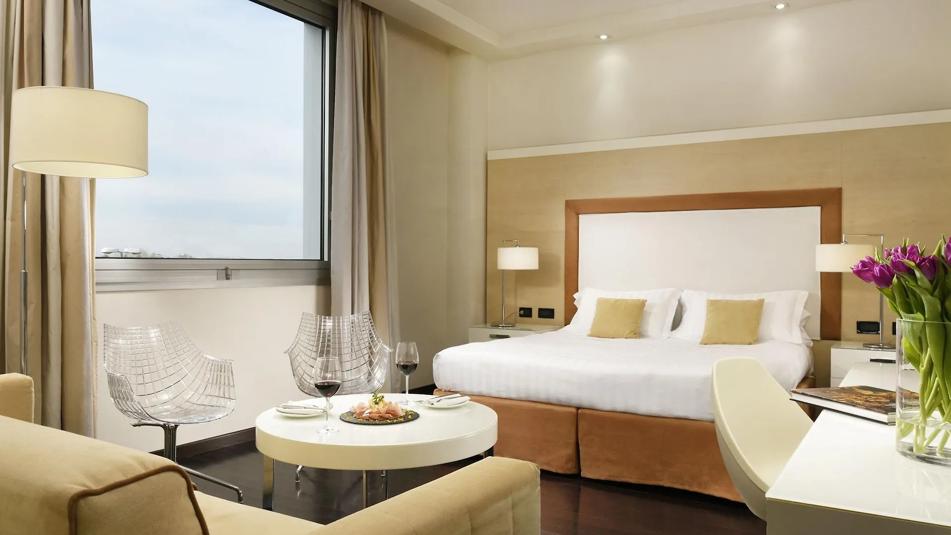 Hotel La Favorita Mantoue 4*,