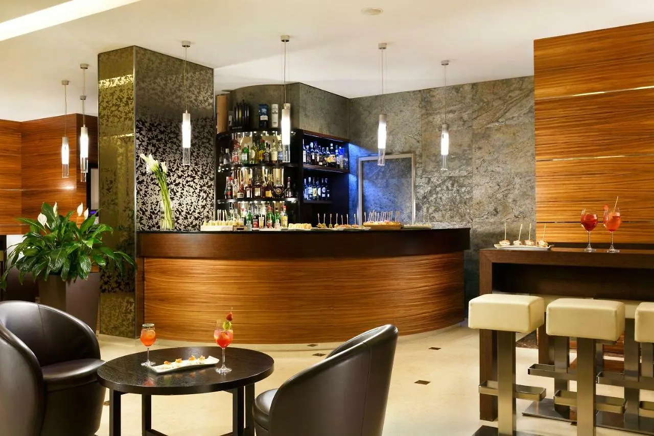 Hotel La Favorita Mantoue